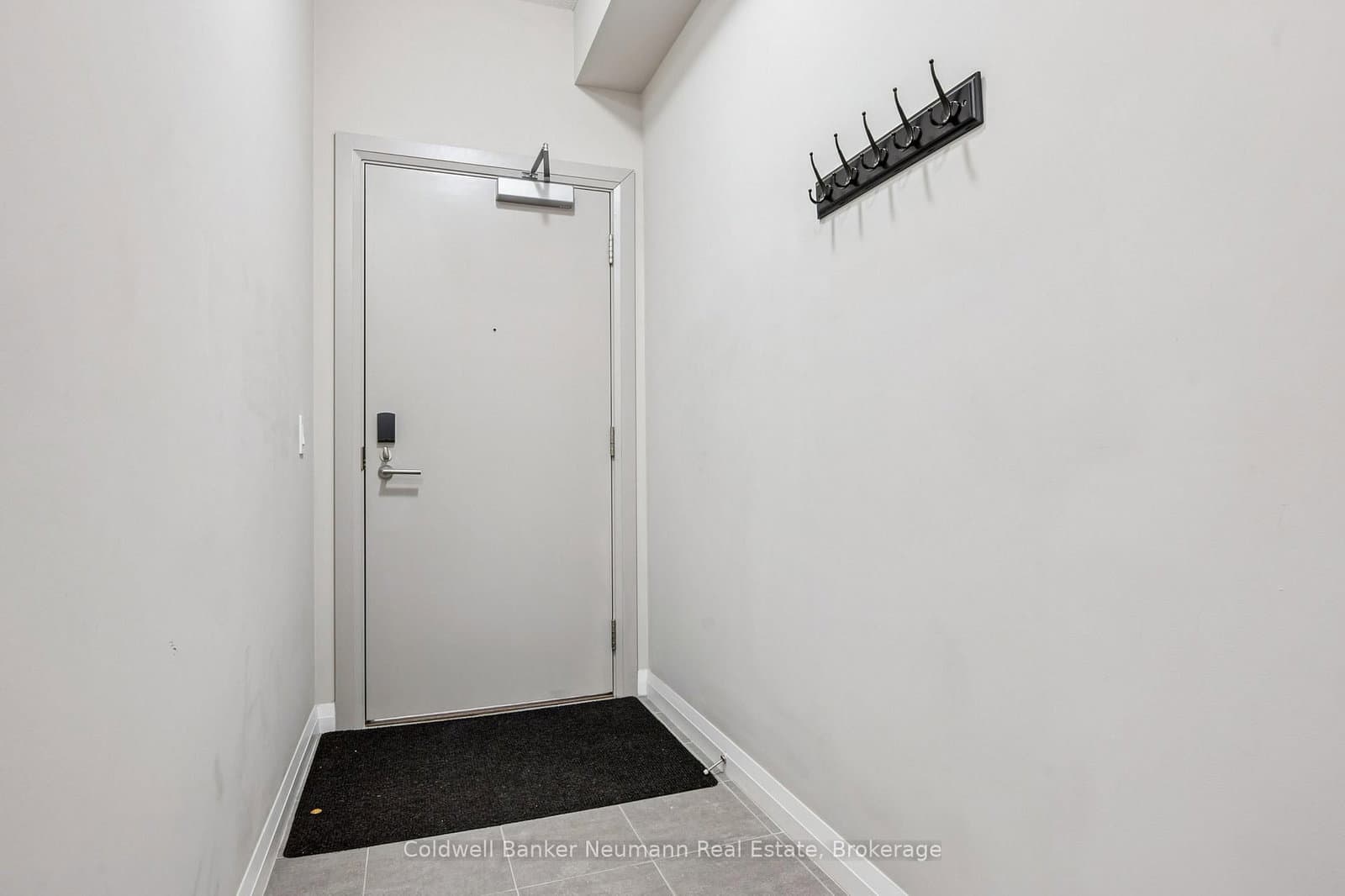 73 Arthur Street S, Unit 410 thumbnail 5