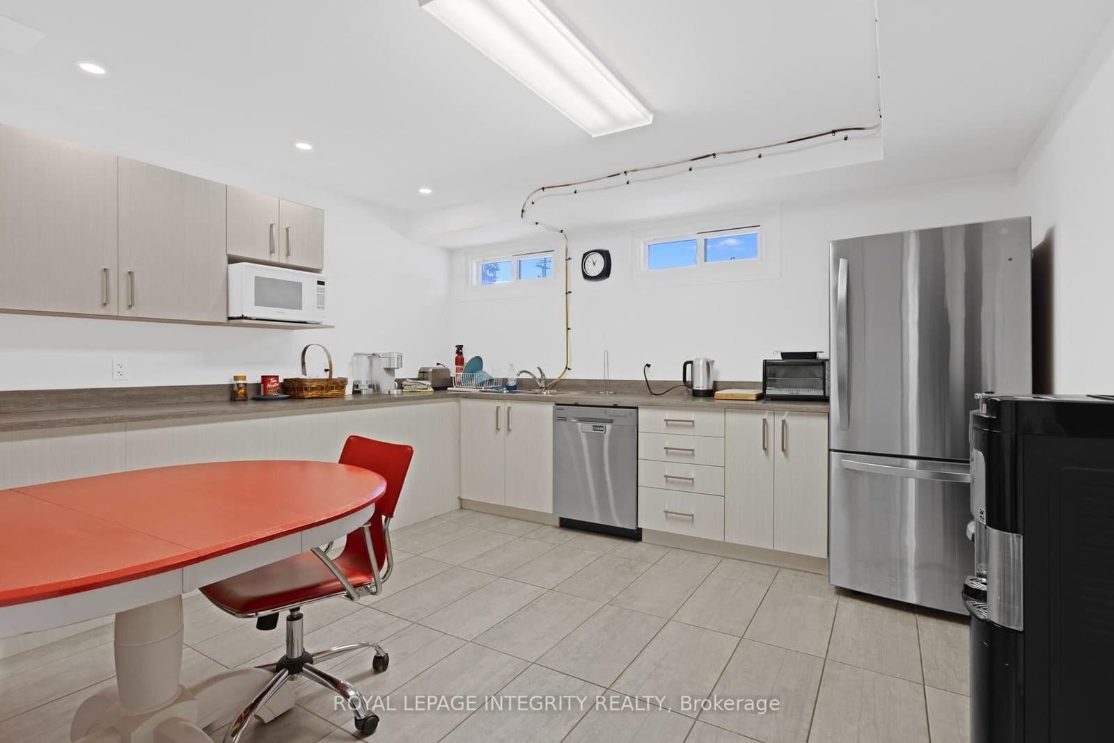 307 Gilmour Street thumbnail 6
