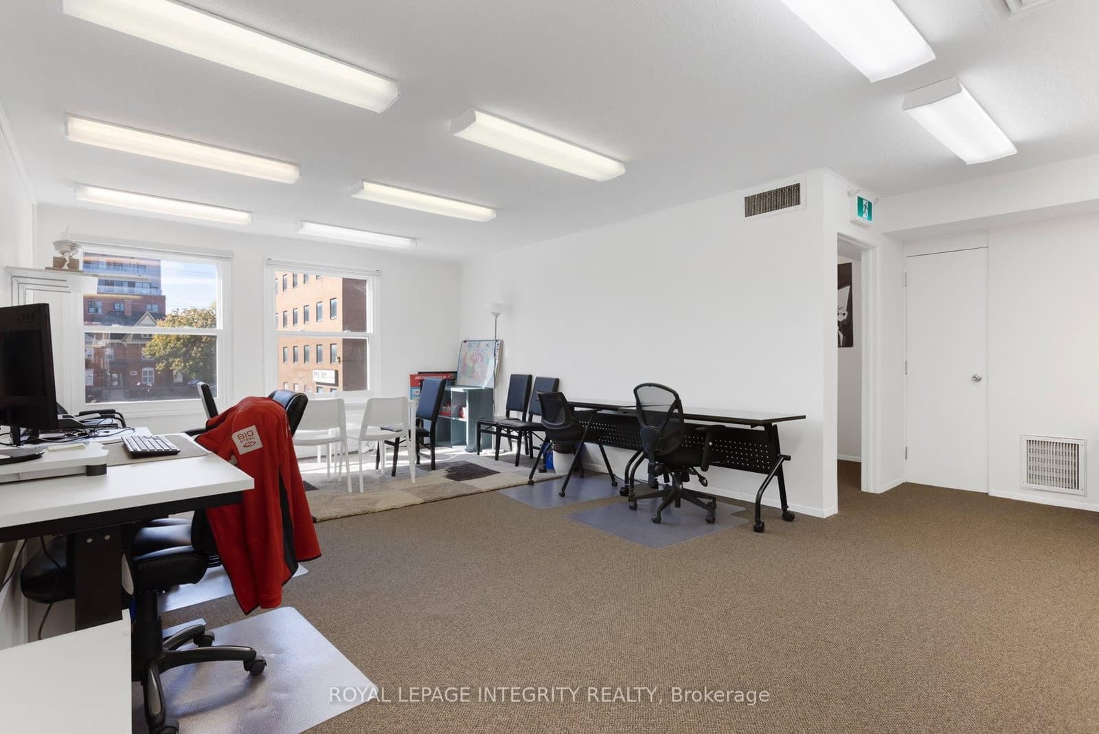 307 Gilmour Street thumbnail 8