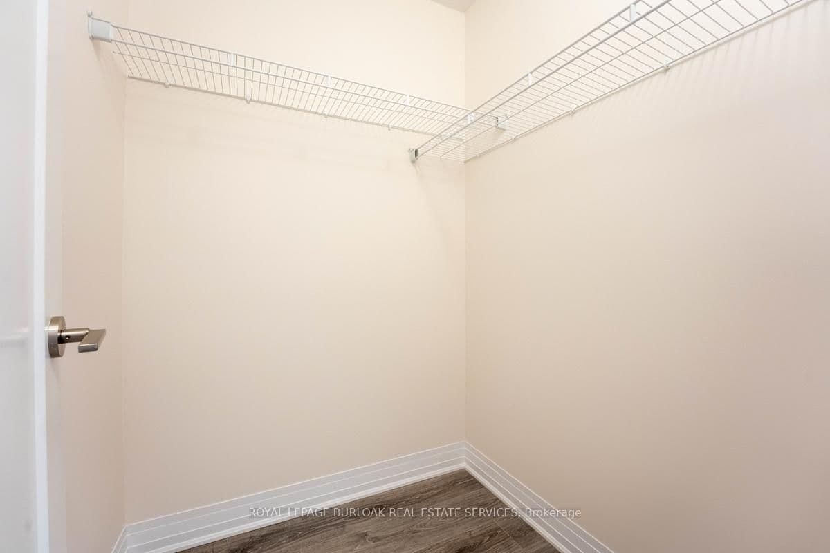 10 Concord Place, Unit 213 thumbnail 16