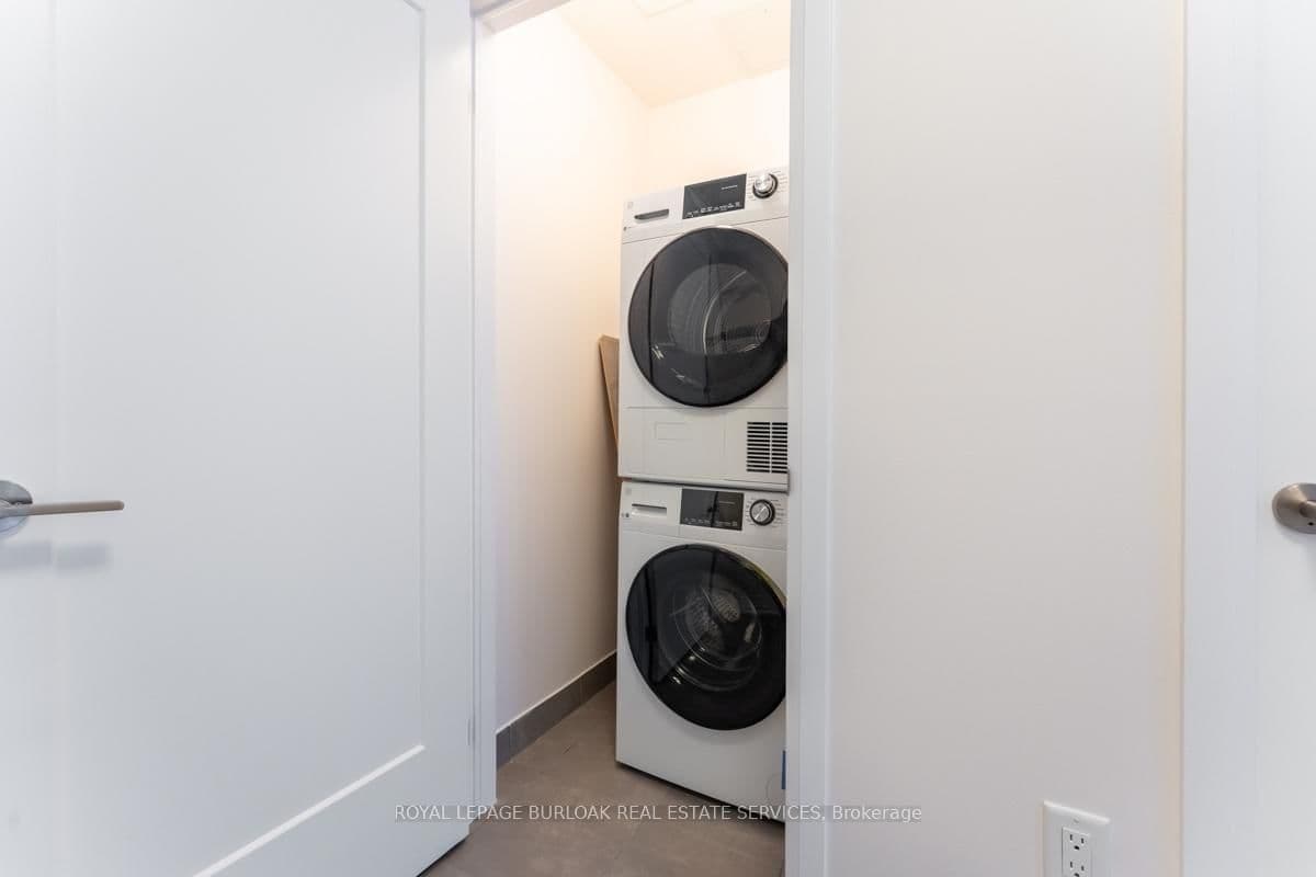 10 Concord Place, Unit 213 thumbnail 21
