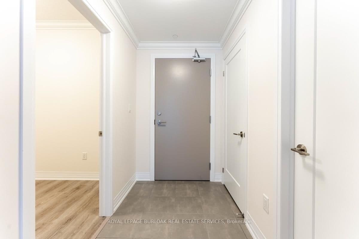 10 Concord Place, Unit 213 thumbnail 8