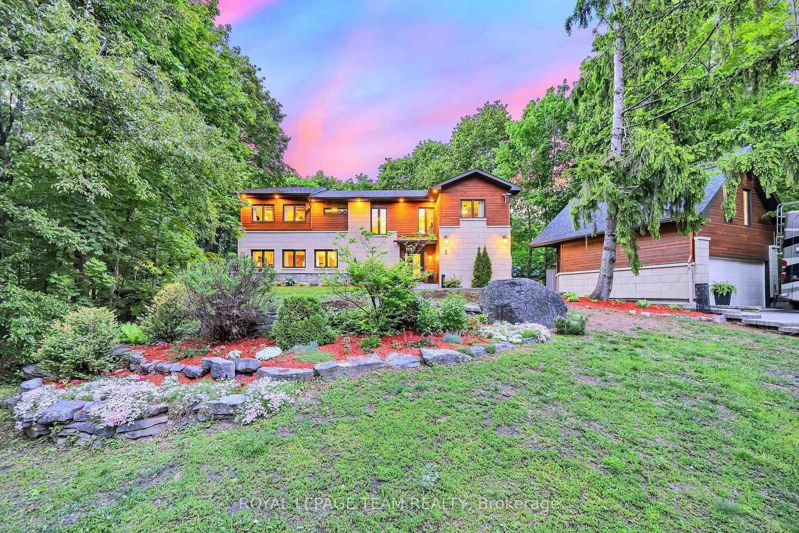 2 Fairhaven Way - Image 1