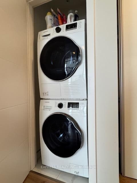 60 Frederick Street, Unit 2714 thumbnail 16