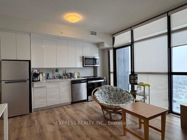 60 Frederick Street, Unit 2714 thumbnail 3