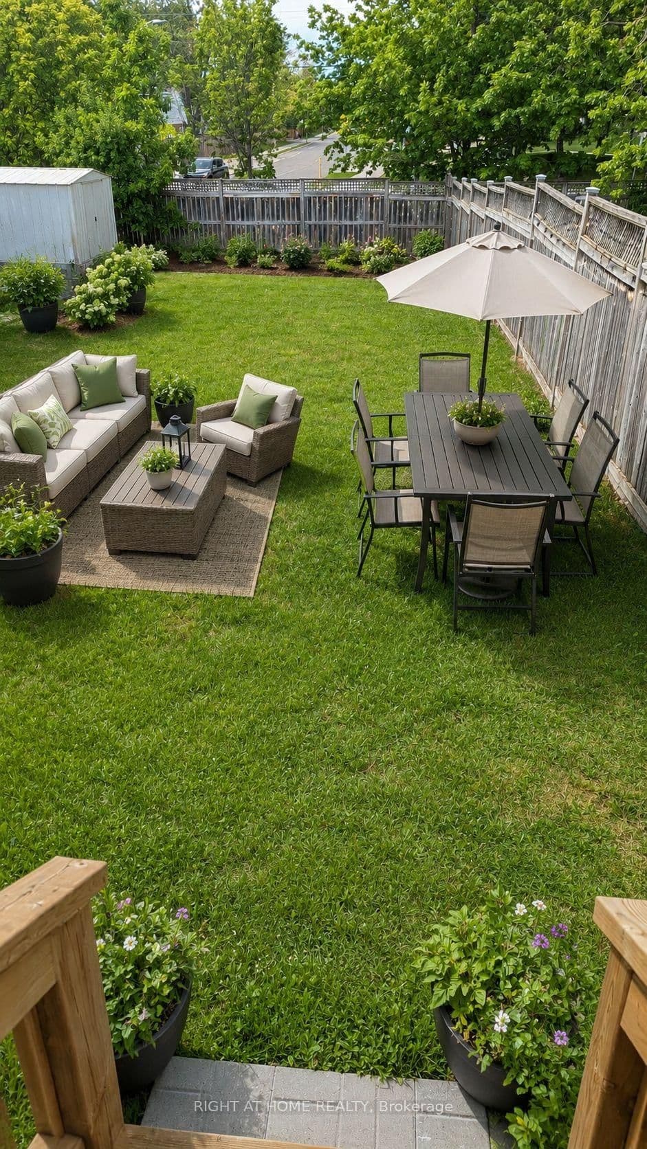 142 Lilibet Crescent E thumbnail 28