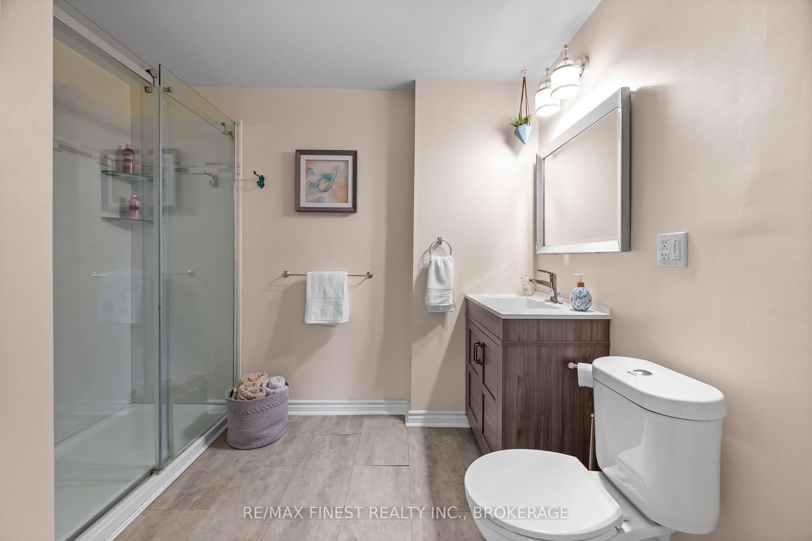 145 Upper Lake Street thumbnail 22