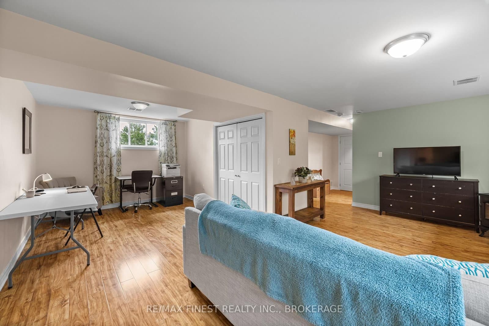 145 Upper Lake Street thumbnail 25