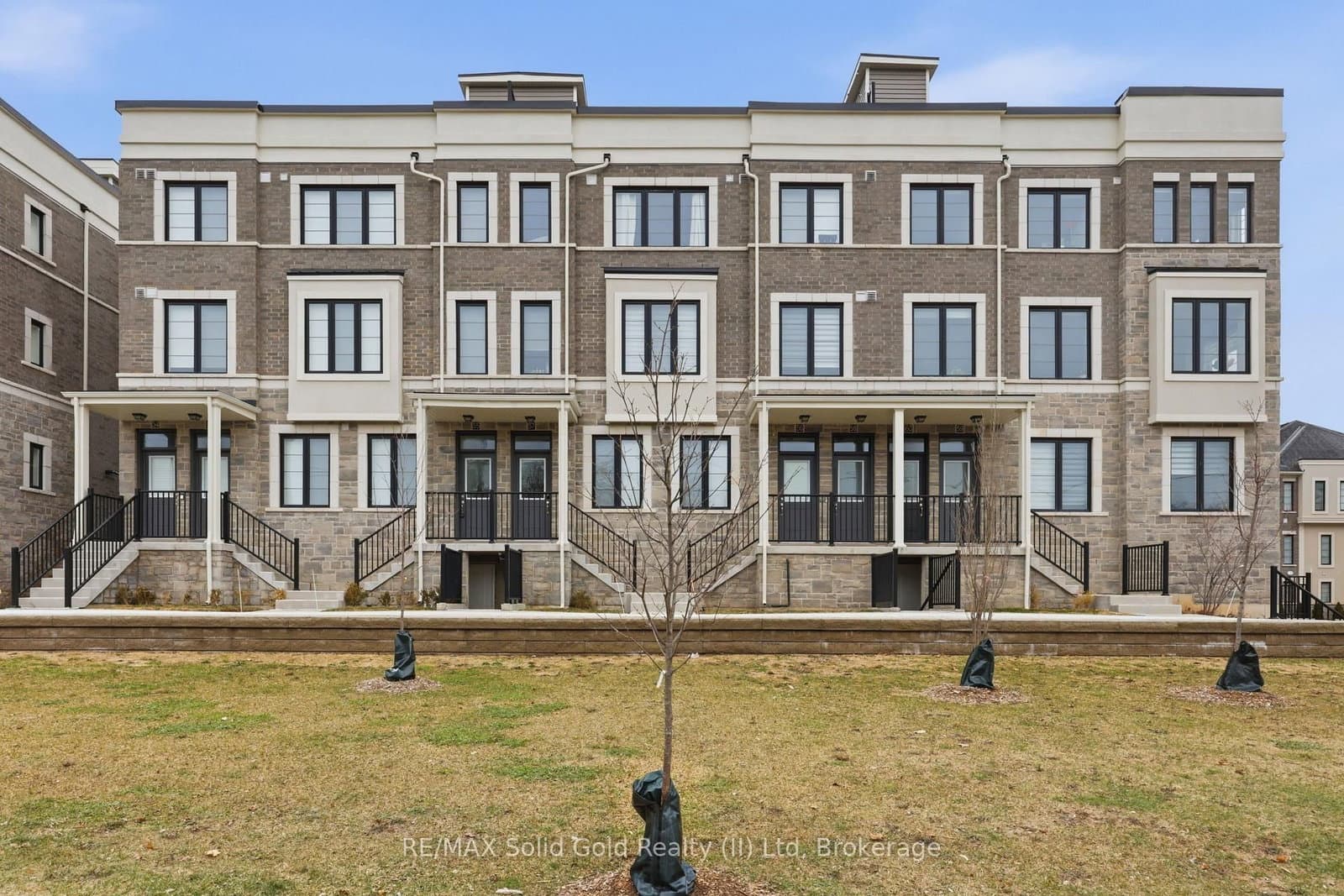 383 Dundas Street E, Unit 58 thumbnail 2