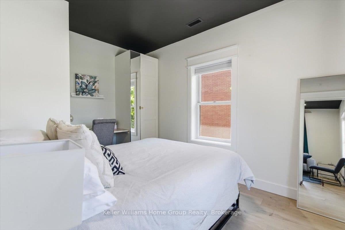 161 David Street thumbnail 43
