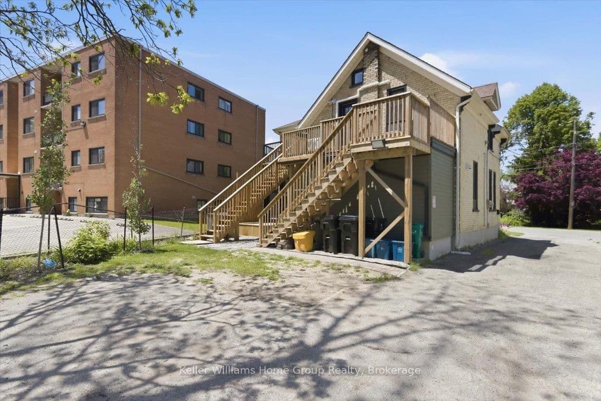 161 David Street thumbnail 46