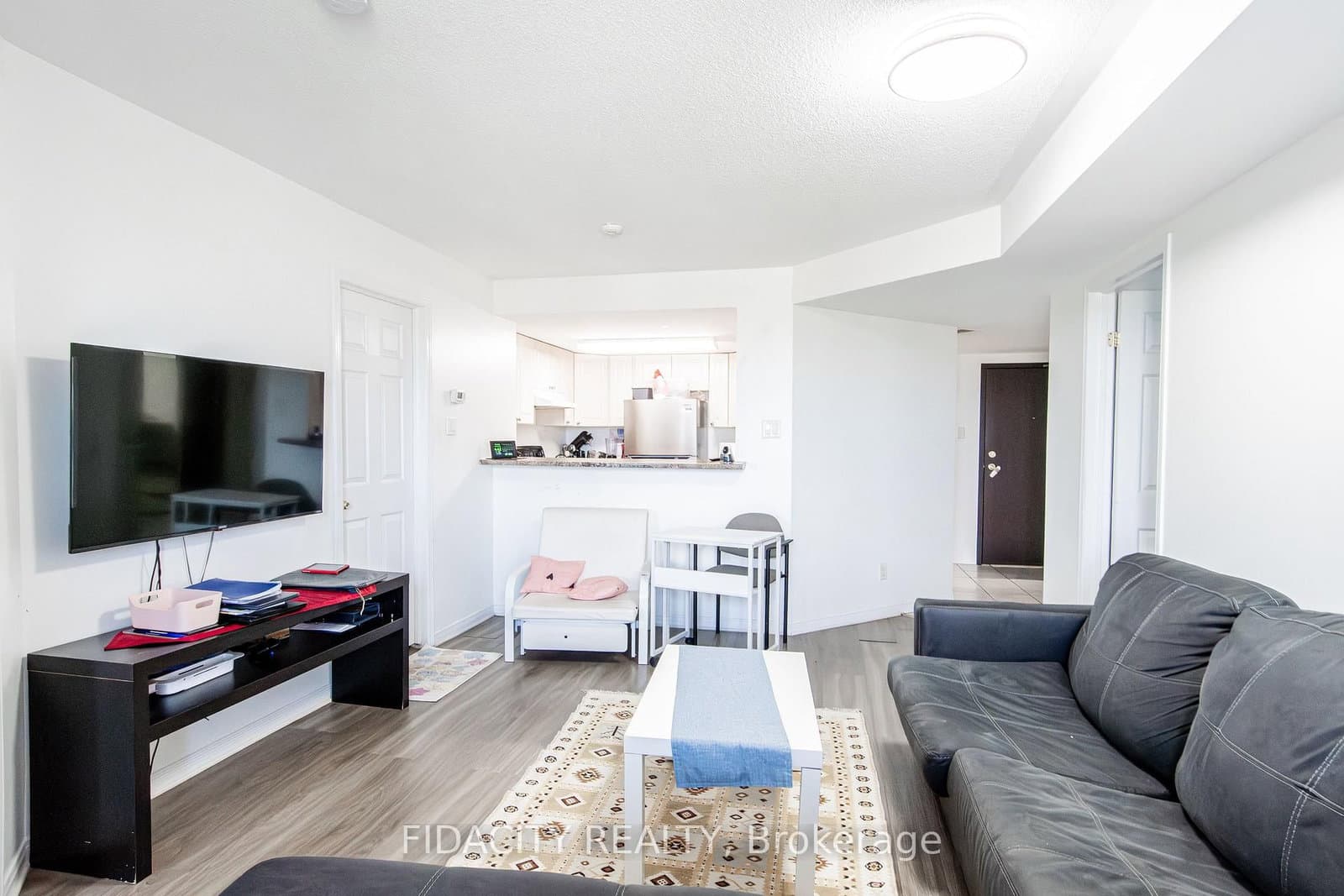 310 Central Park Drive, Unit 8A thumbnail 7