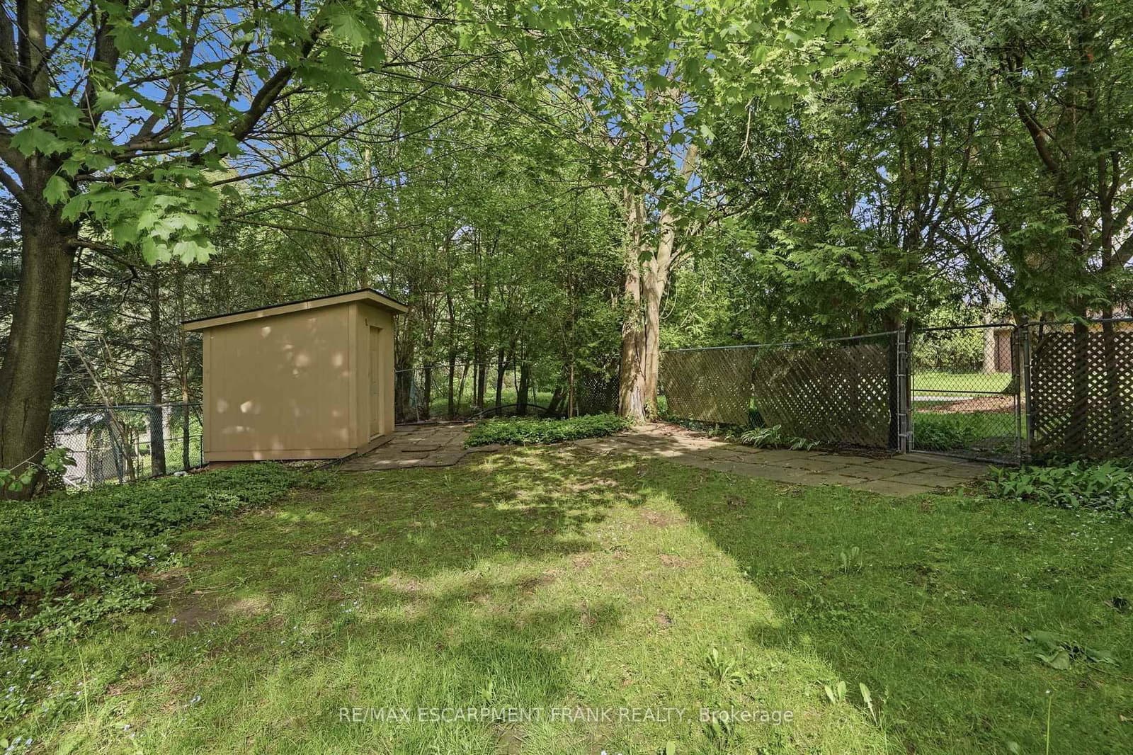 39 Maureen Avenue thumbnail 41
