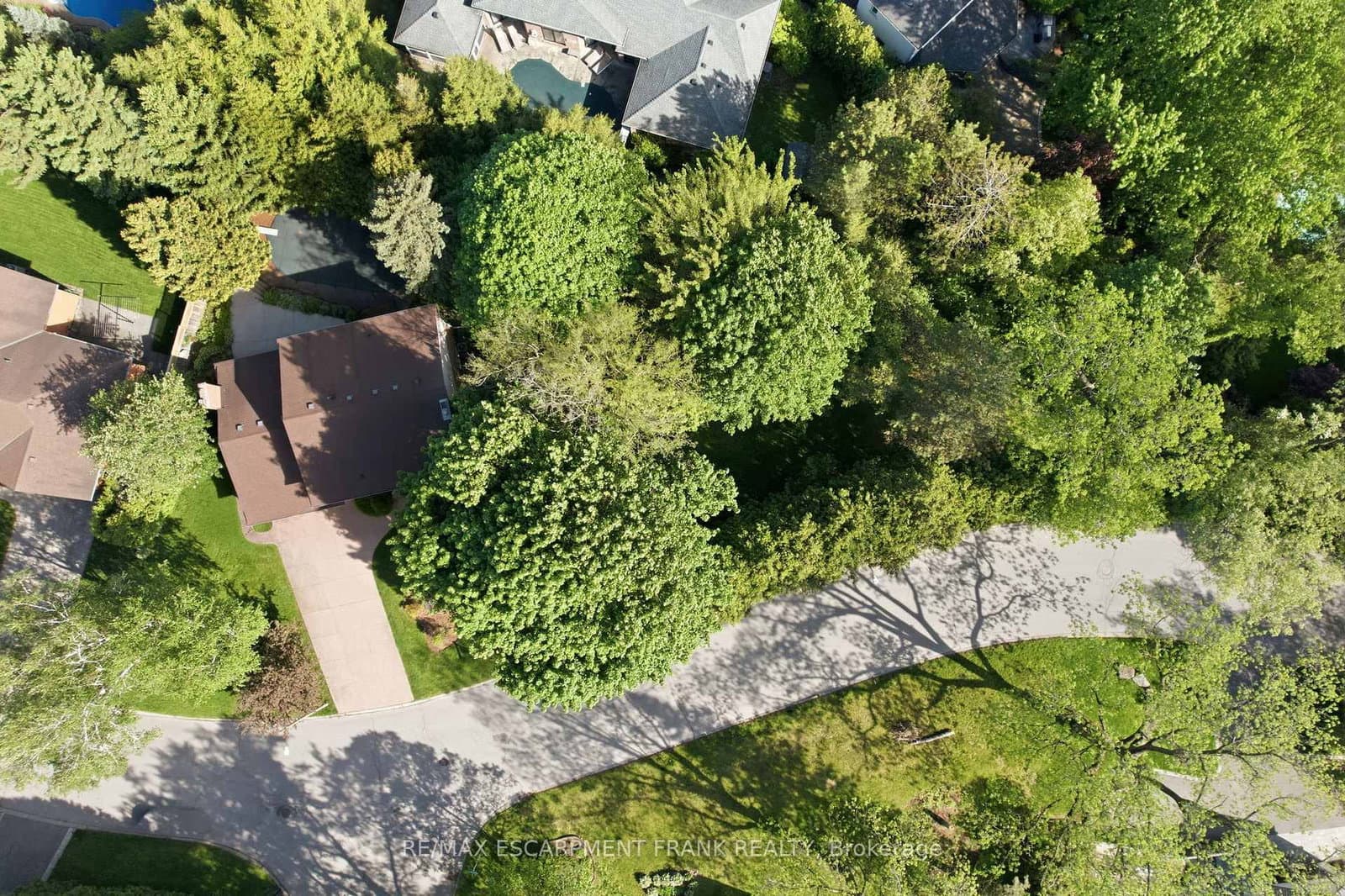 39 Maureen Avenue thumbnail 48