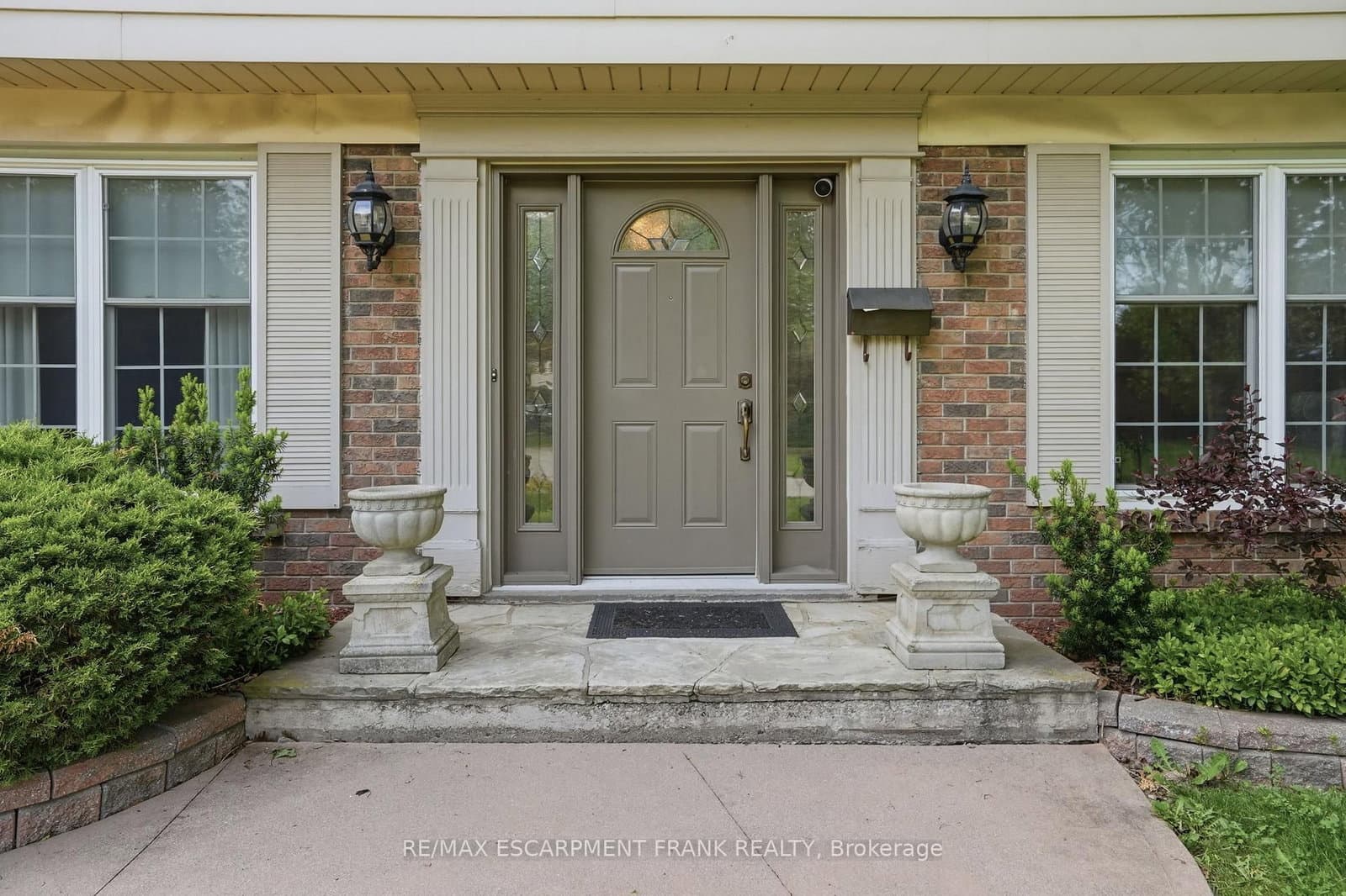 39 Maureen Avenue thumbnail 5