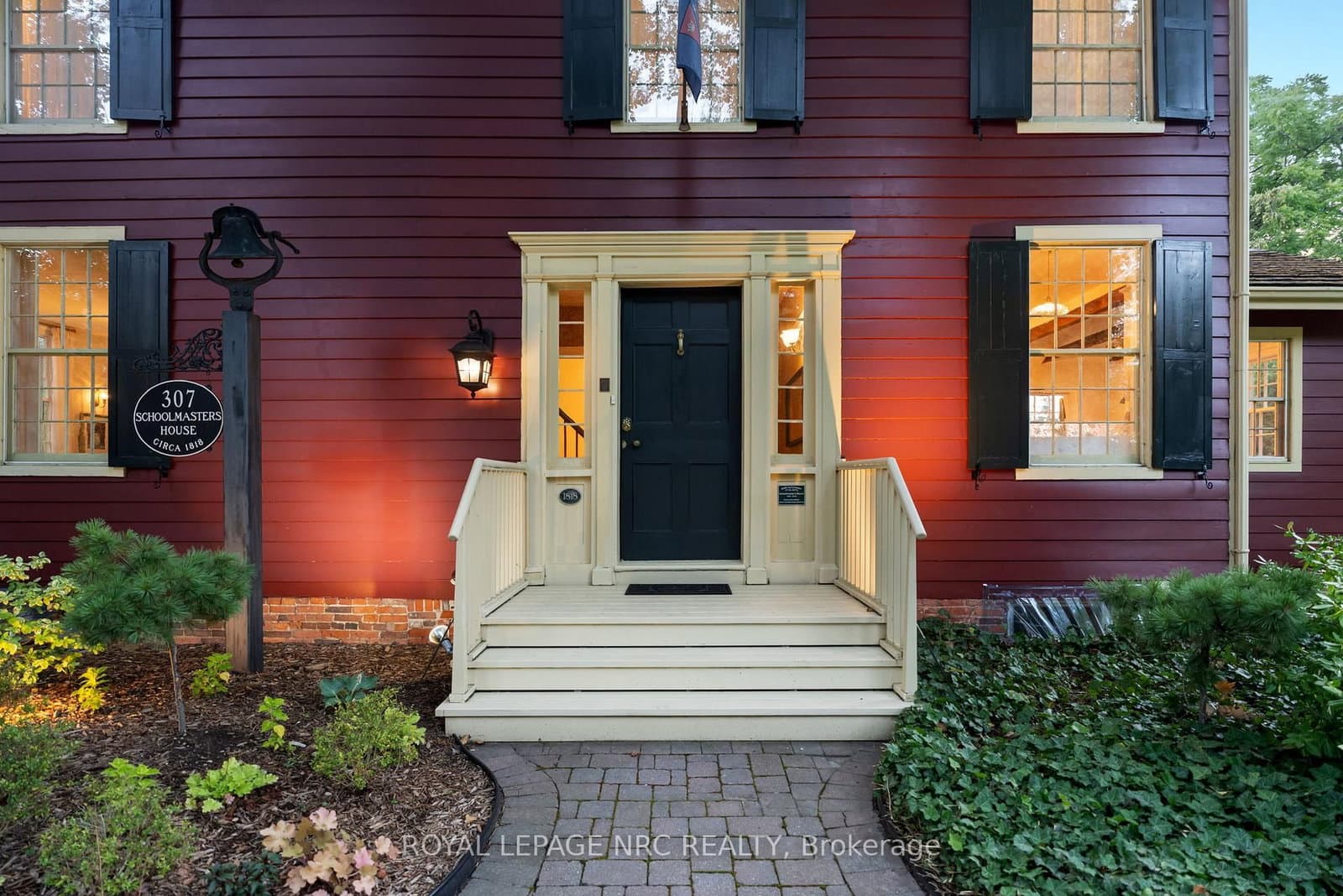 307 Mississagua Street thumbnail 2