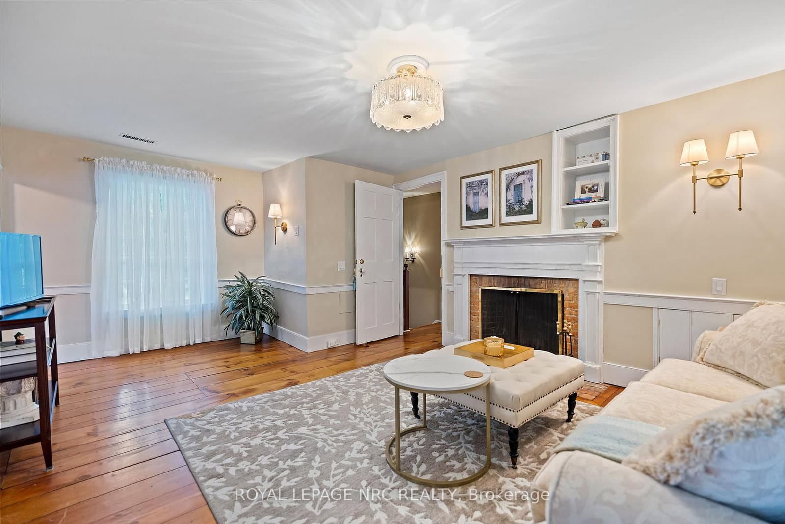 307 Mississagua Street thumbnail 41