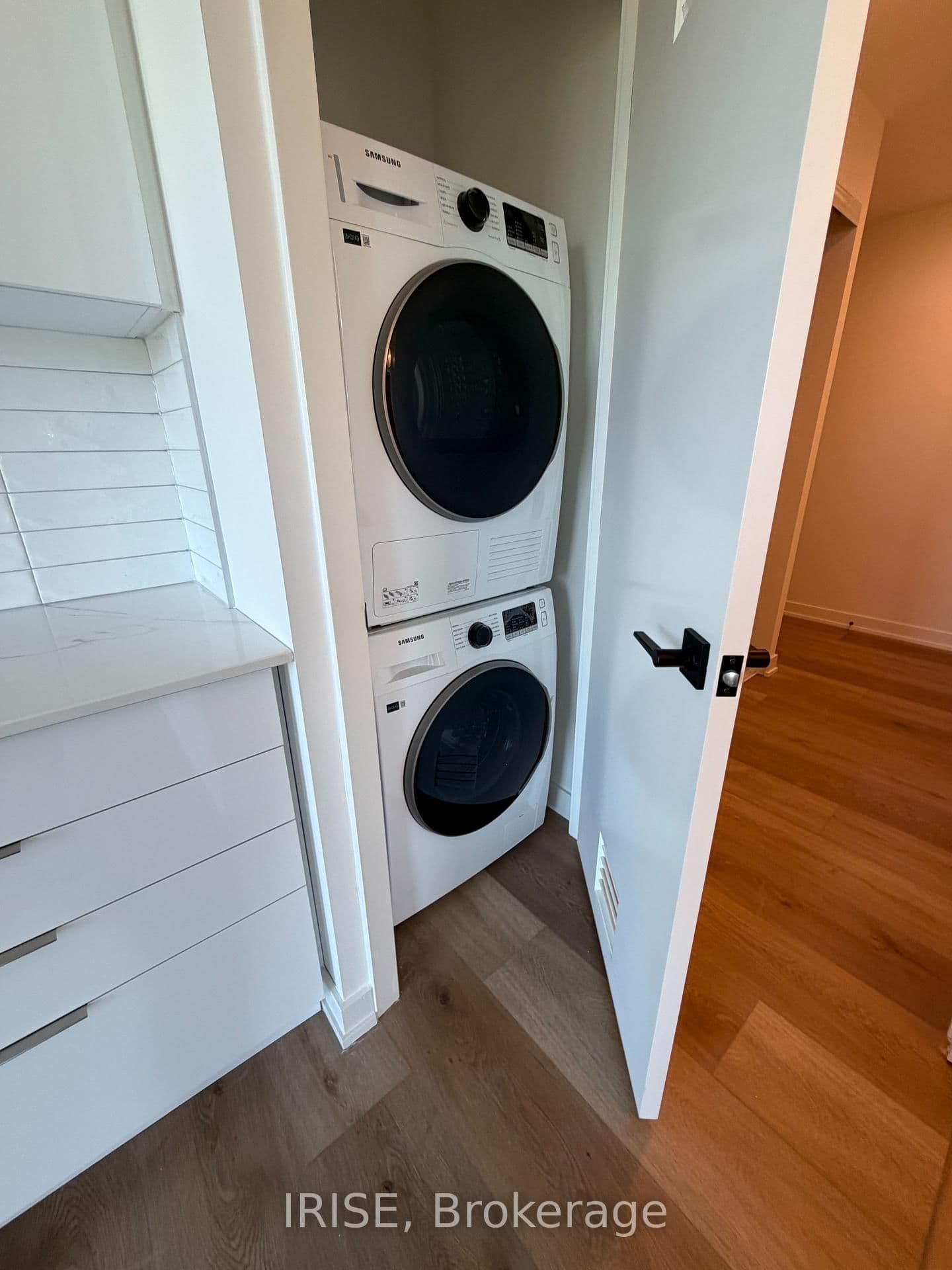 33 Erie Avenue, Unit 508 thumbnail 7