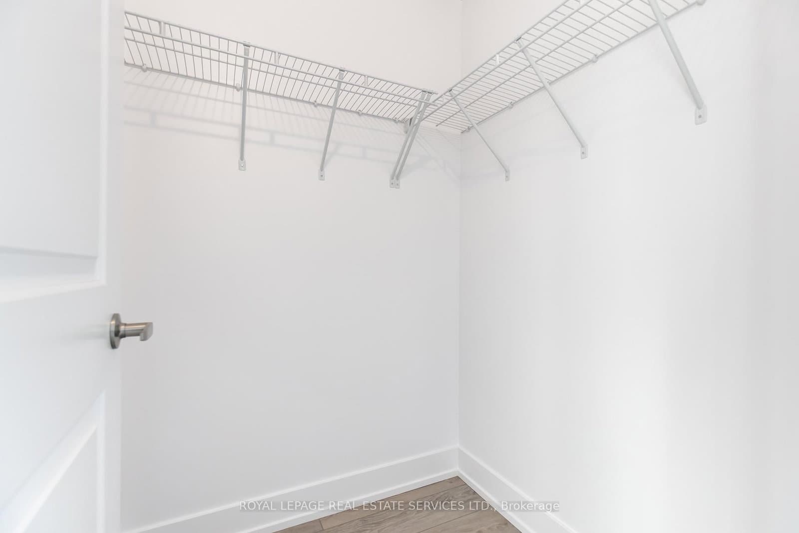 470 Dundas Street E, Unit 1211 thumbnail 32