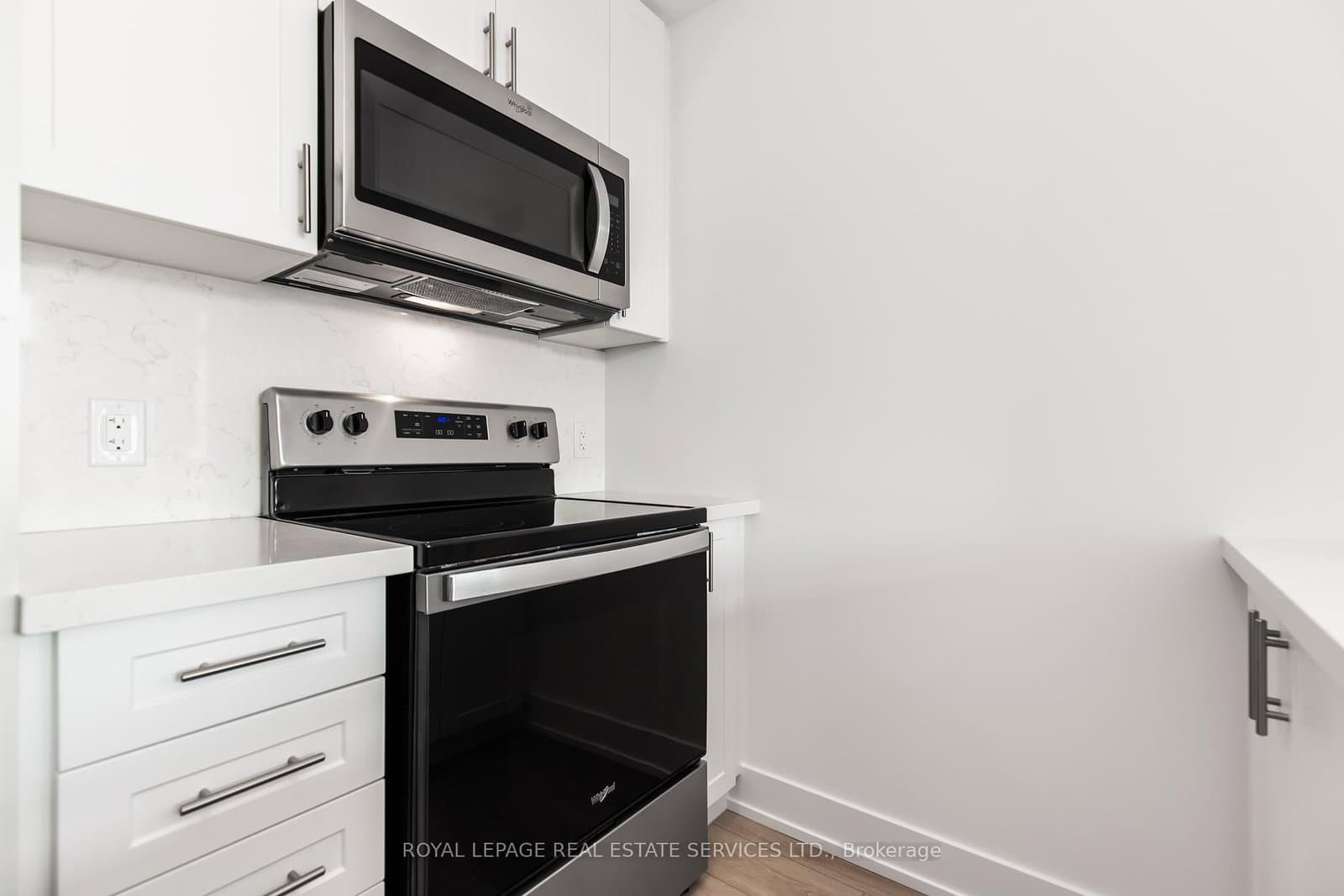 470 Dundas Street E, Unit 1211 thumbnail 6