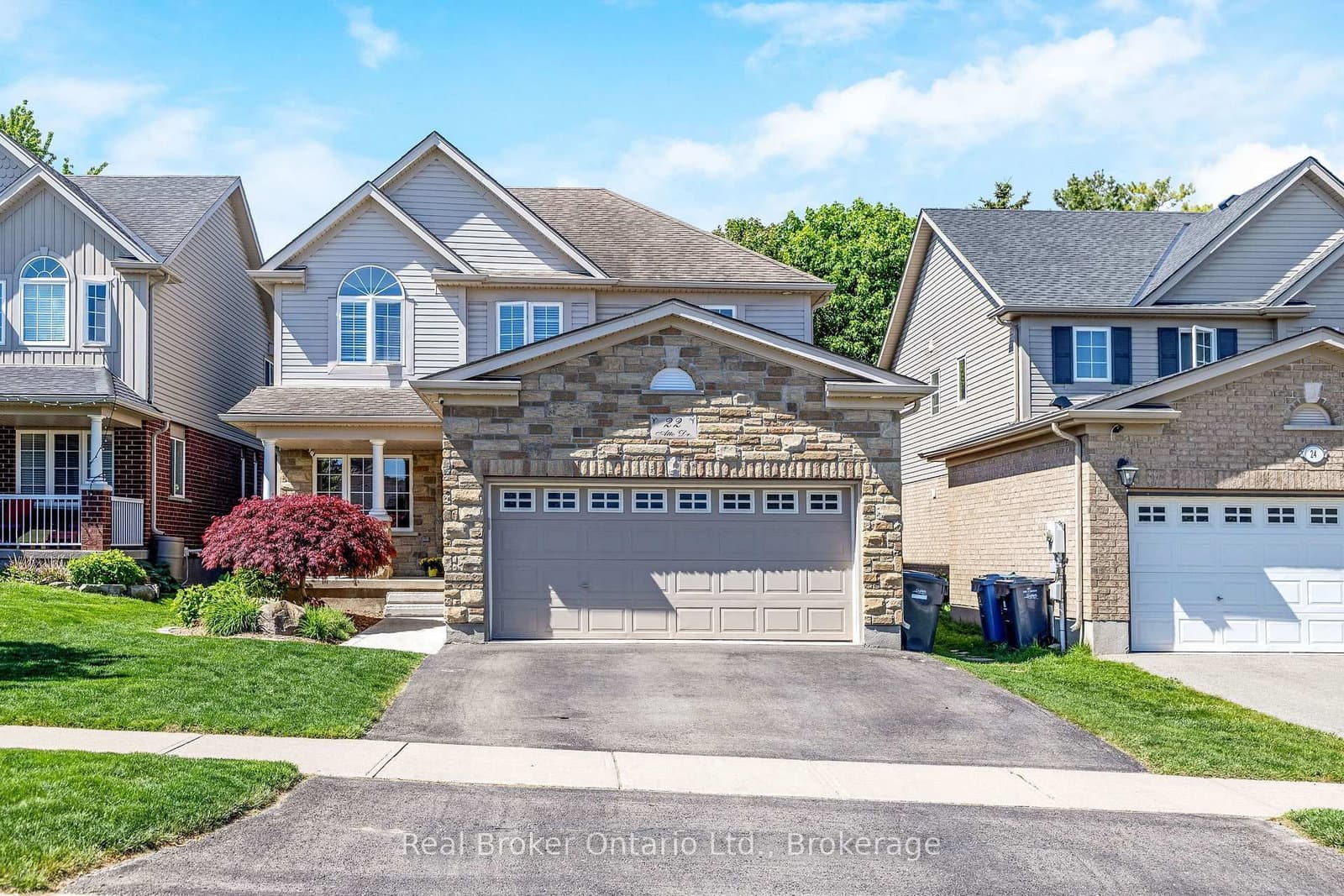 22 ATTO Drive - Image 1