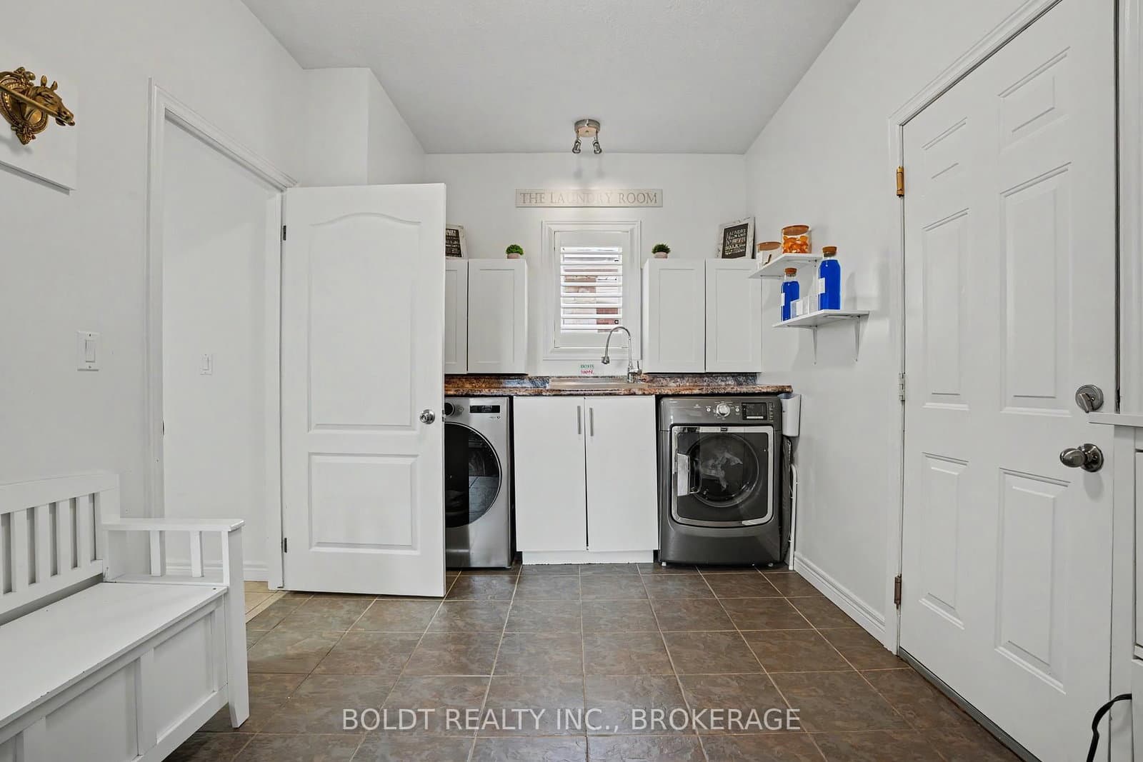 1504 Upper Sherman Avenue thumbnail 19
