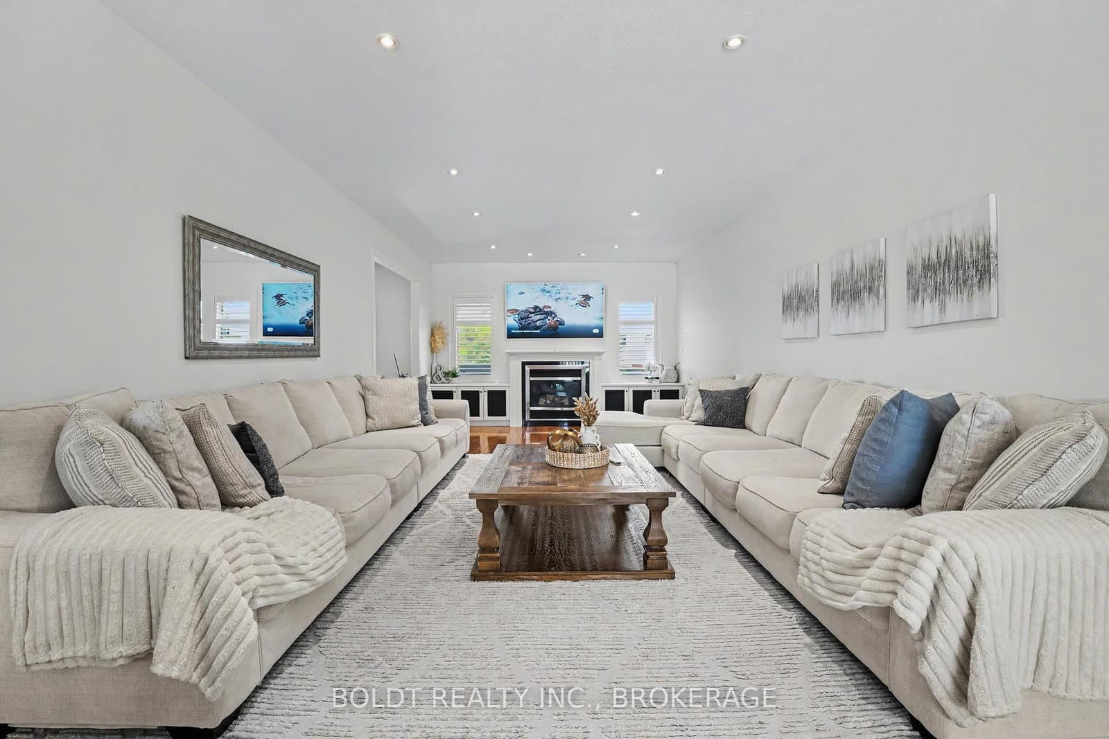 1504 Upper Sherman Avenue thumbnail 4