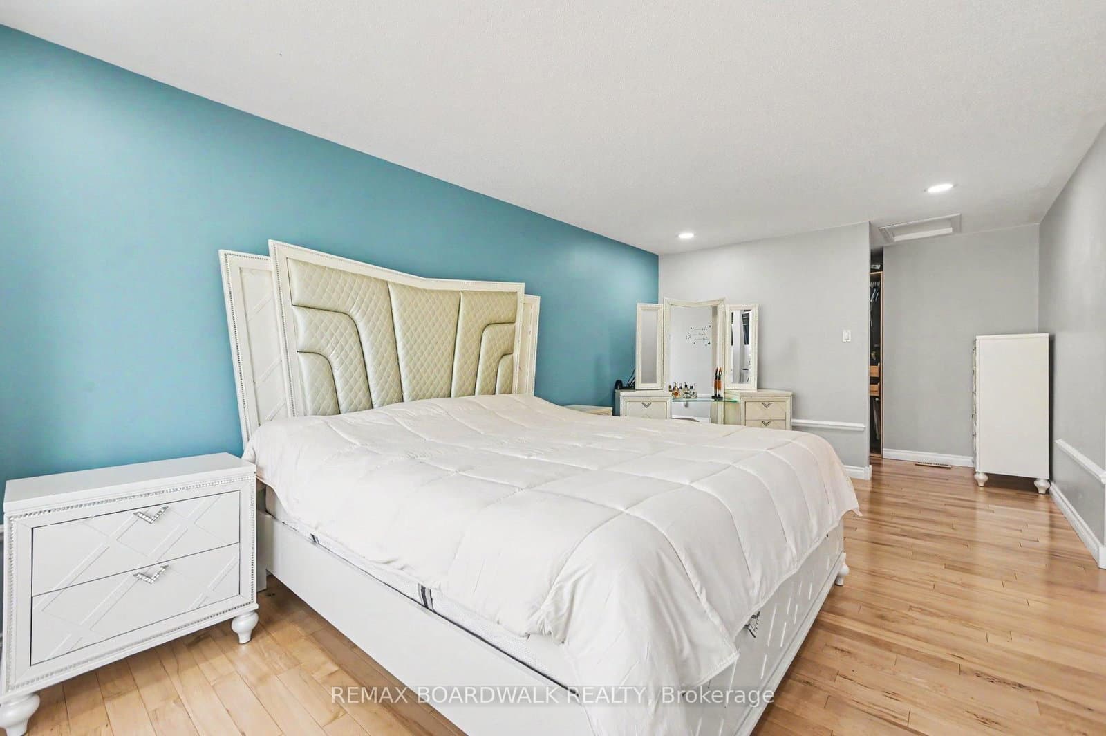 6072 LONGLEAF Drive thumbnail 20
