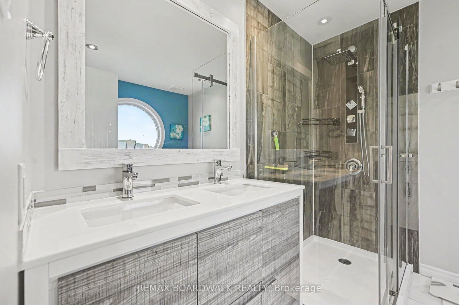6072 LONGLEAF Drive thumbnail 23