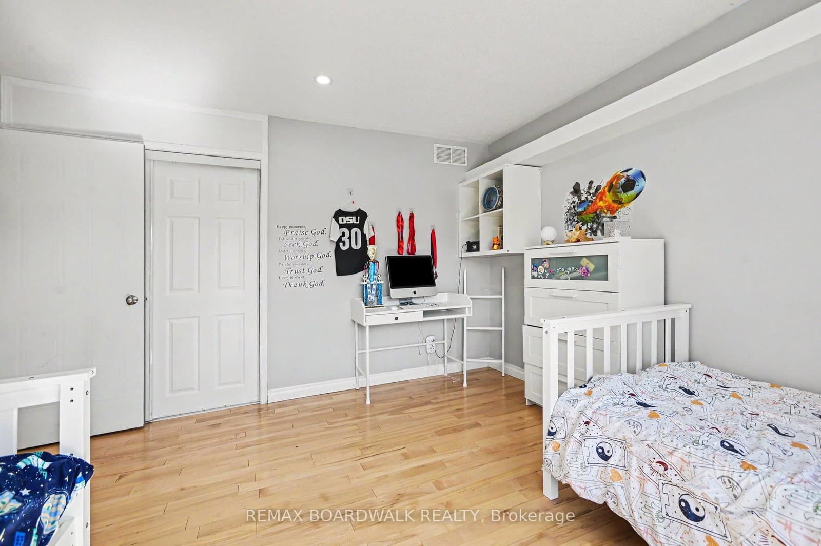 6072 LONGLEAF Drive thumbnail 26