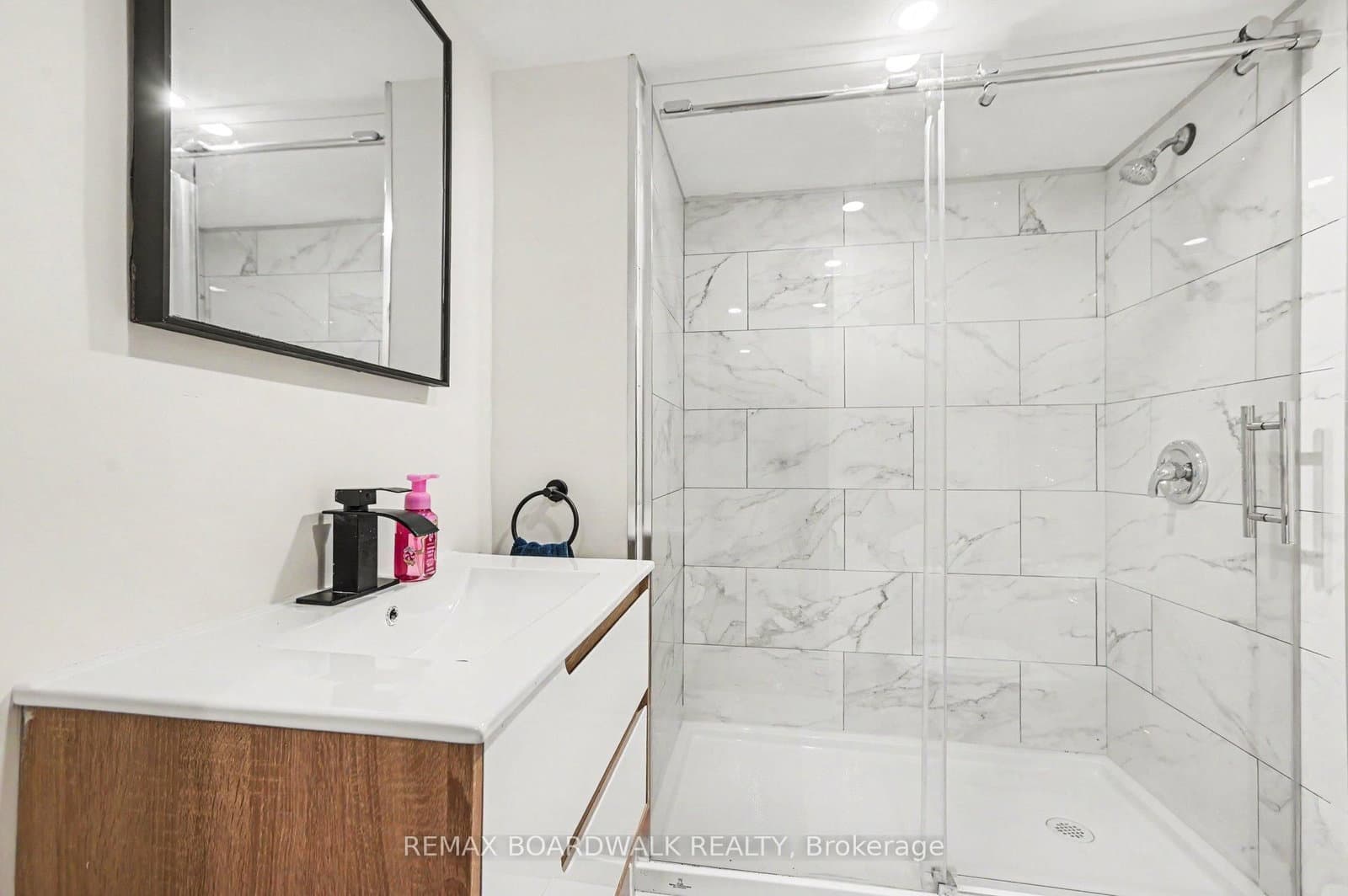 6072 LONGLEAF Drive thumbnail 32