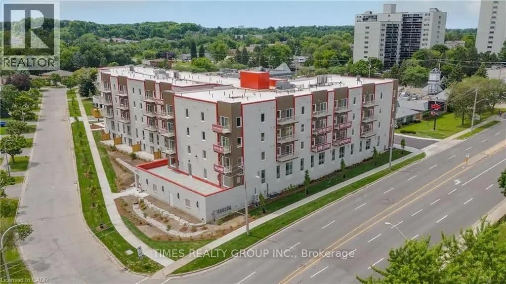 301 Westmount Road W thumbnail 6