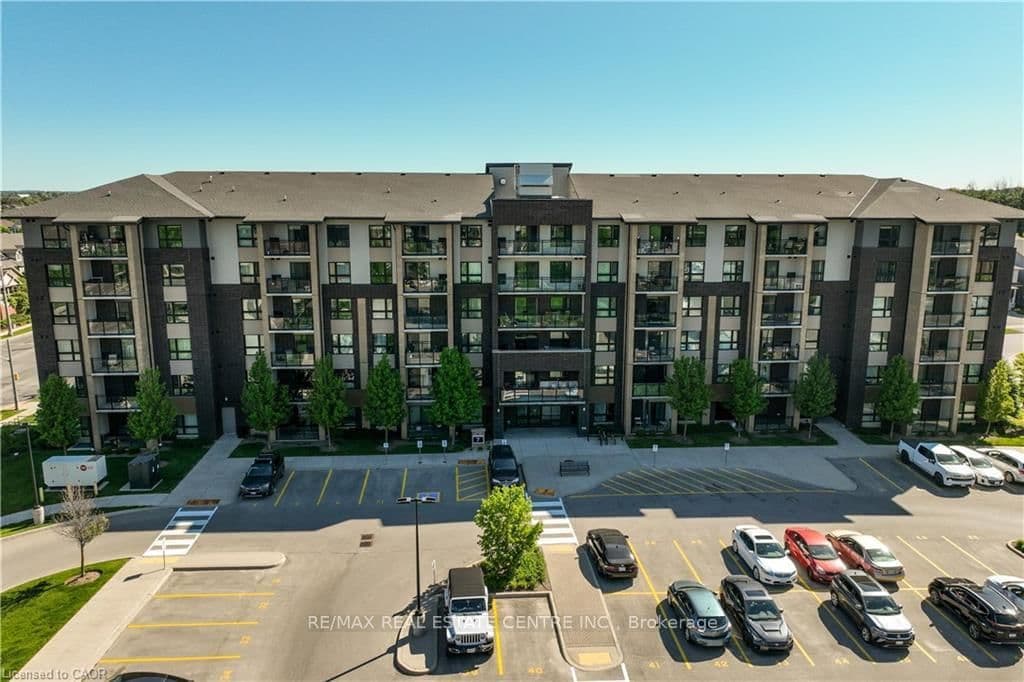 7 Kay Crescent, Unit 107 thumbnail 2