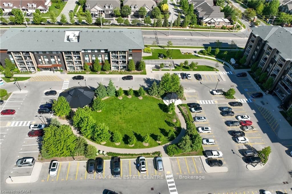 7 Kay Crescent, Unit 107 thumbnail 3