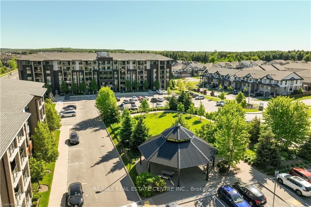 7 Kay Crescent, Unit 107 thumbnail 5