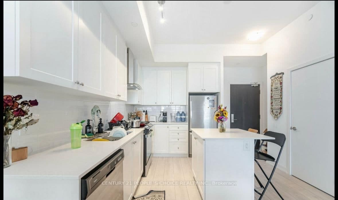 55 Duke Street W, Unit 216 thumbnail 6