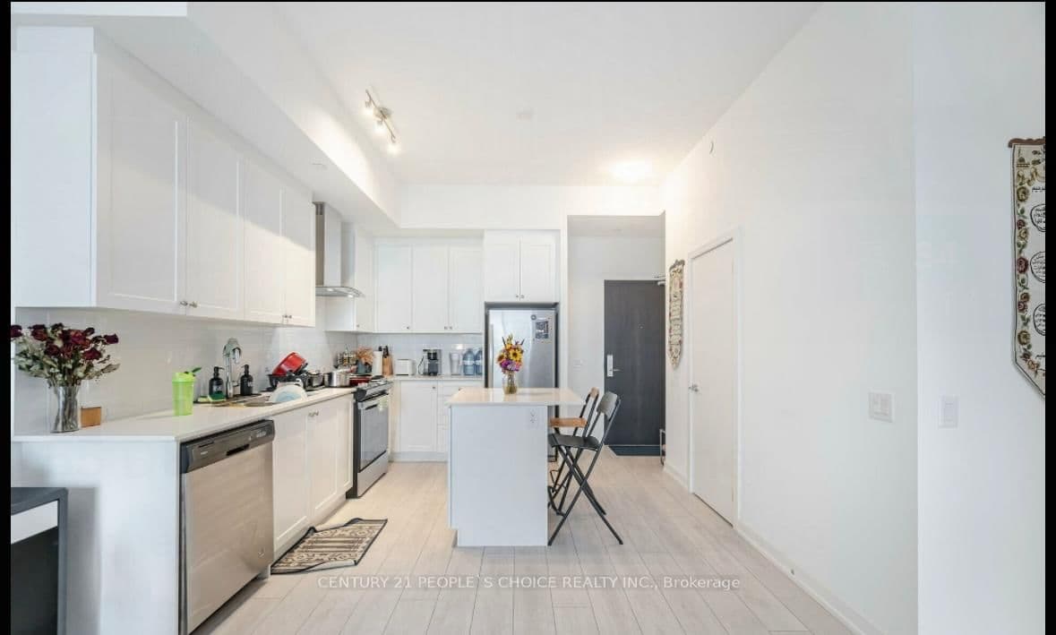 55 Duke Street W, Unit 216 thumbnail 8