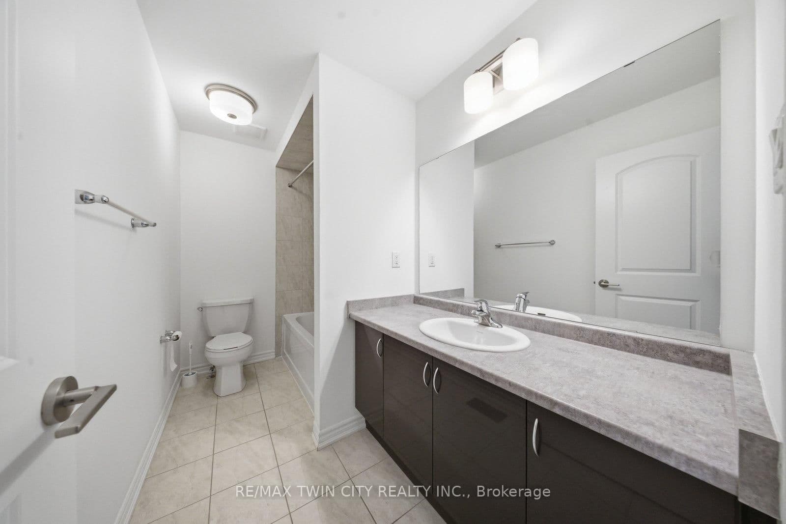 26 Copeman Avenue thumbnail 20