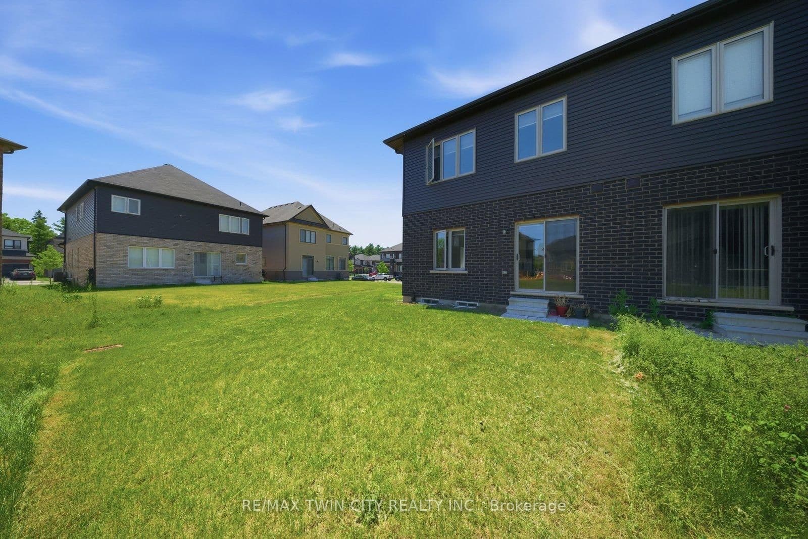 26 Copeman Avenue thumbnail 35