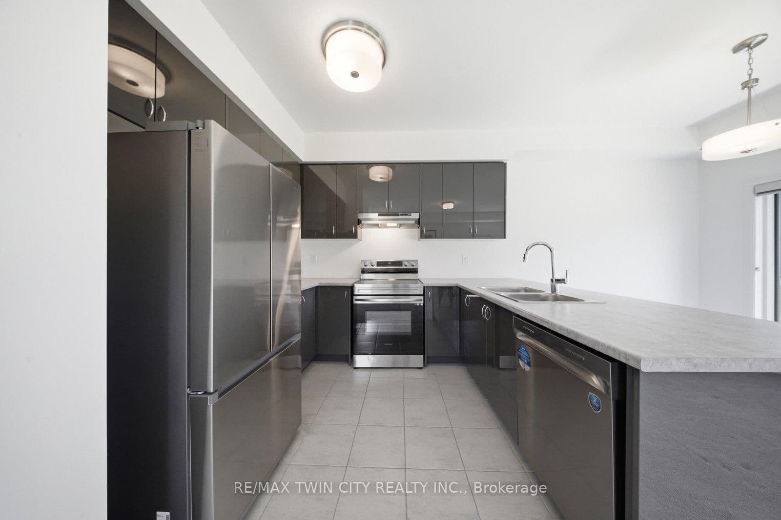 26 Copeman Avenue thumbnail 7