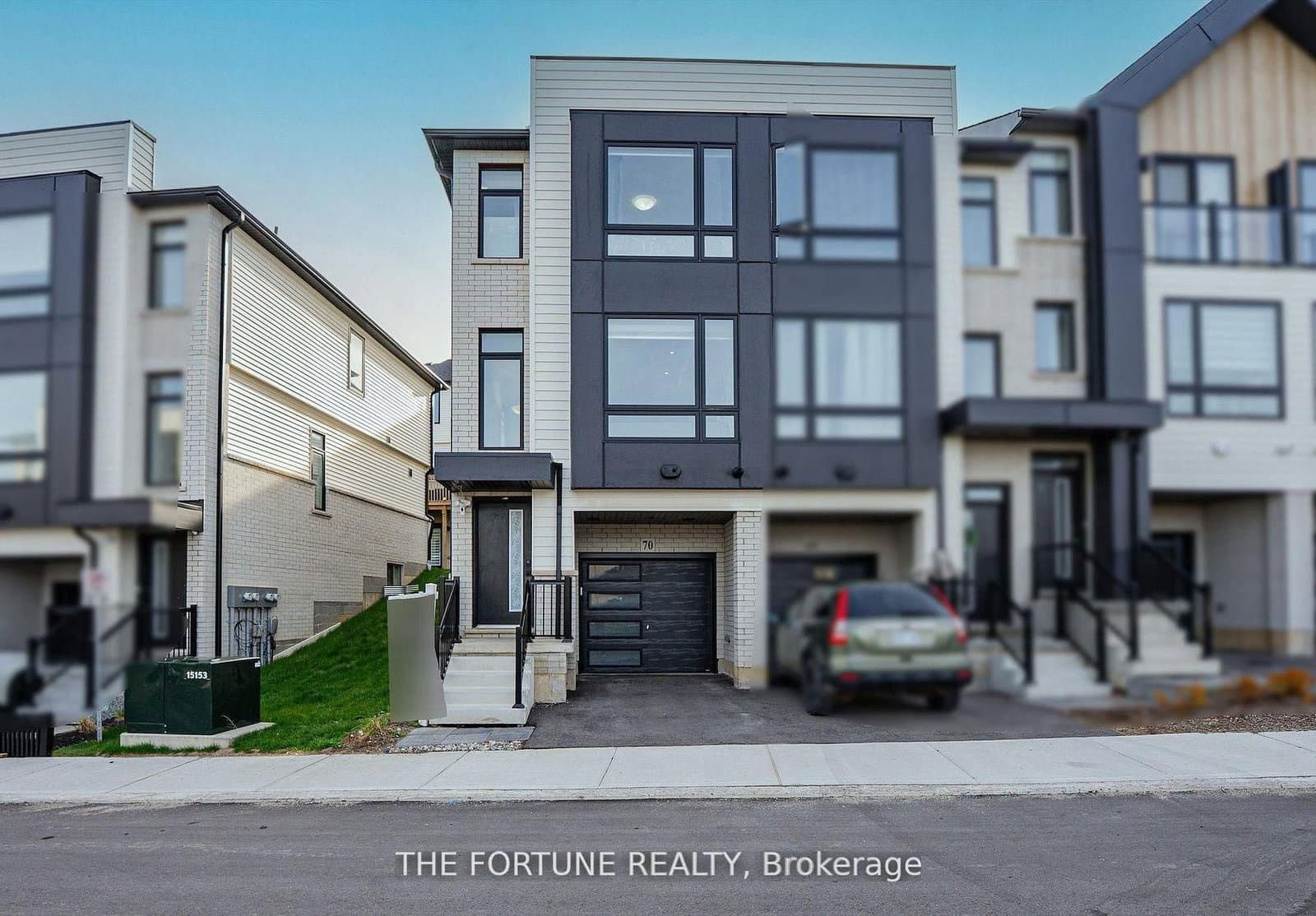 55 Tom Brown Drive, Unit 70 thumbnail 3