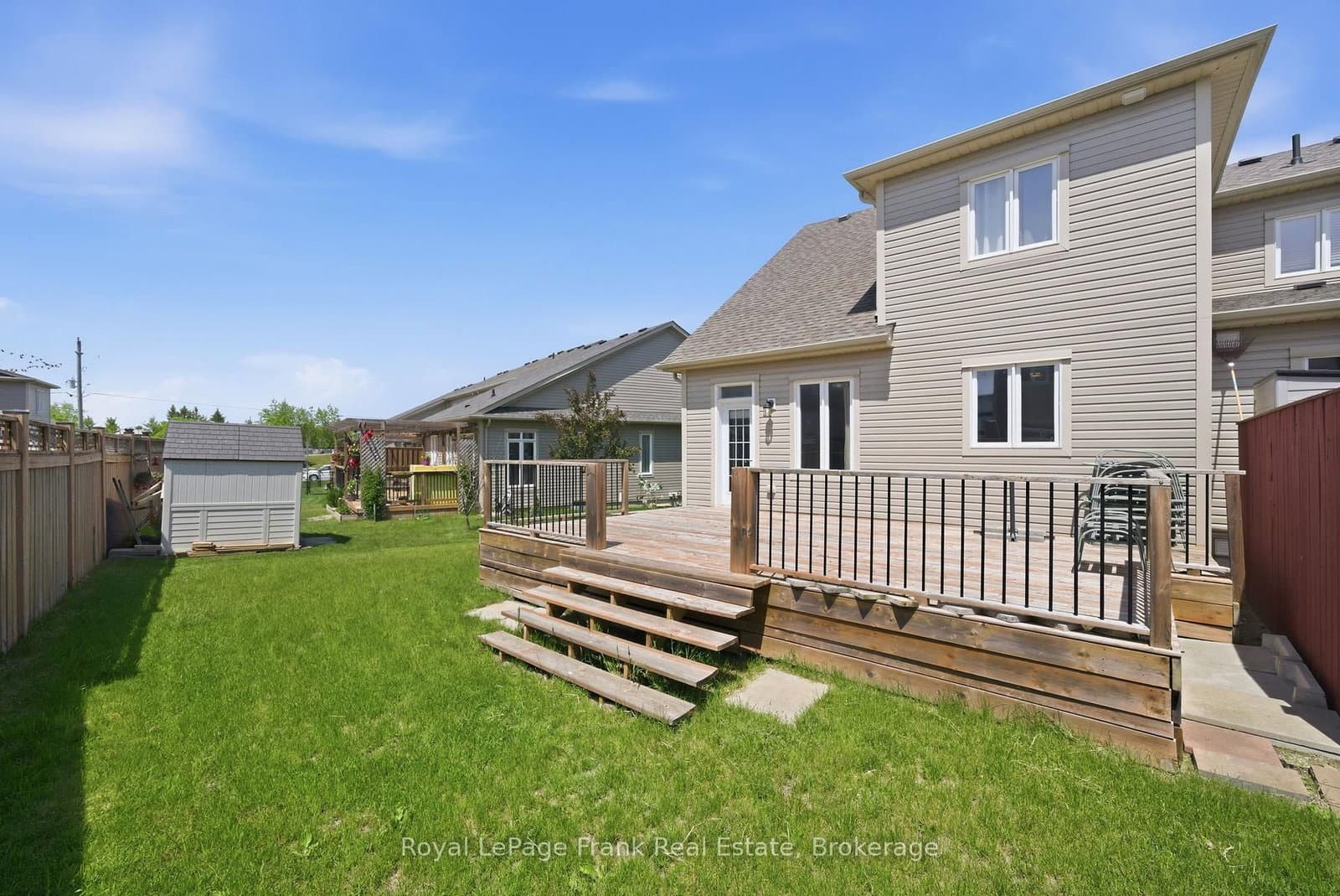 56 Deacon Crescent thumbnail 40