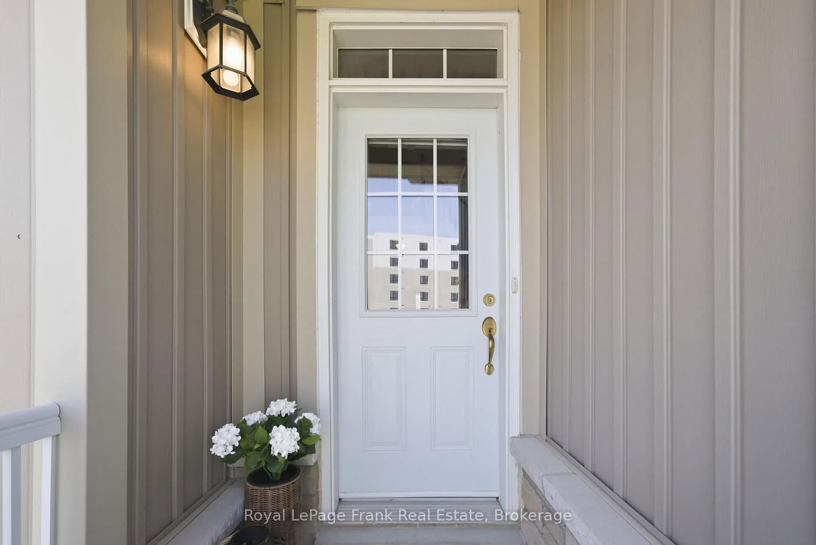 56 Deacon Crescent thumbnail 7
