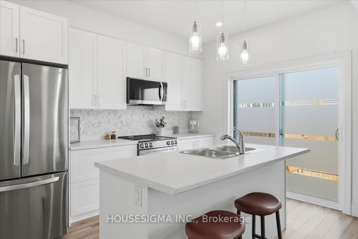 54 Campbell Crescent thumbnail 11