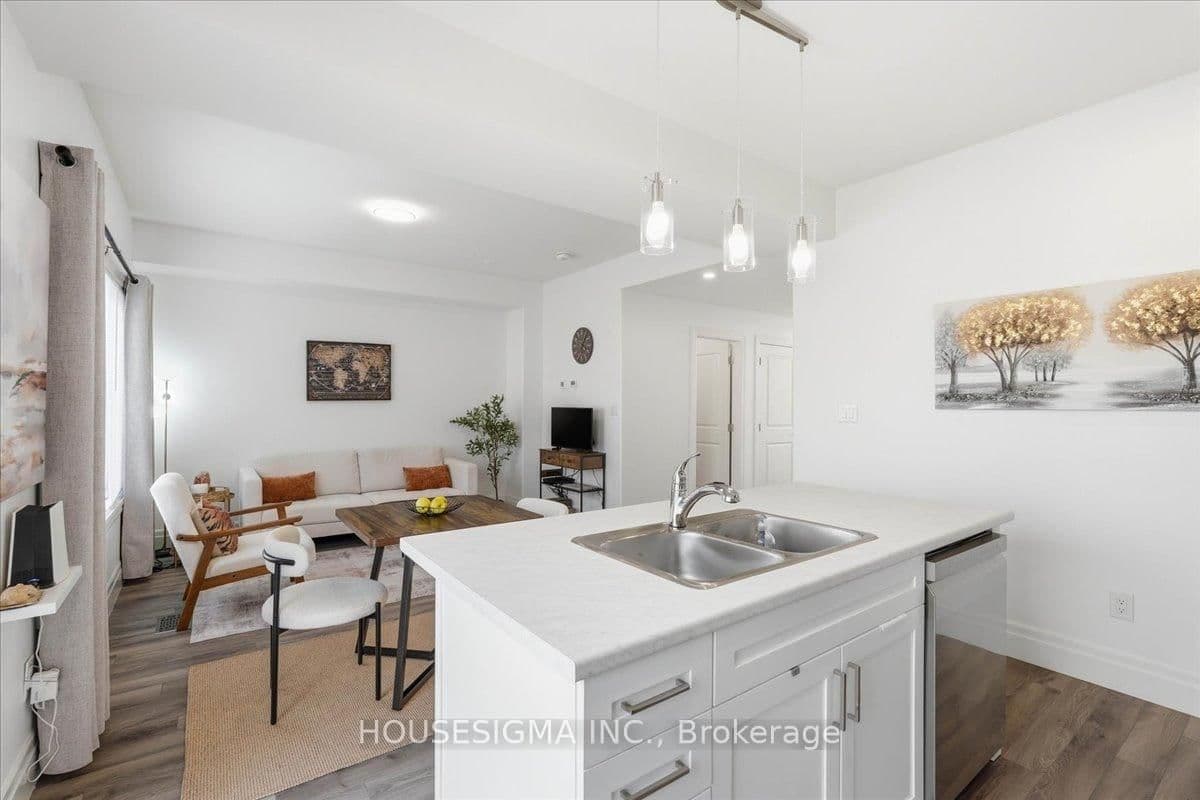 54 Campbell Crescent thumbnail 15
