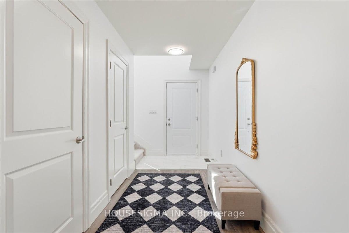 54 Campbell Crescent thumbnail 6