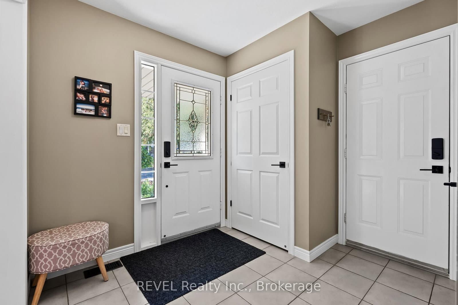 98 Debora Drive thumbnail 15