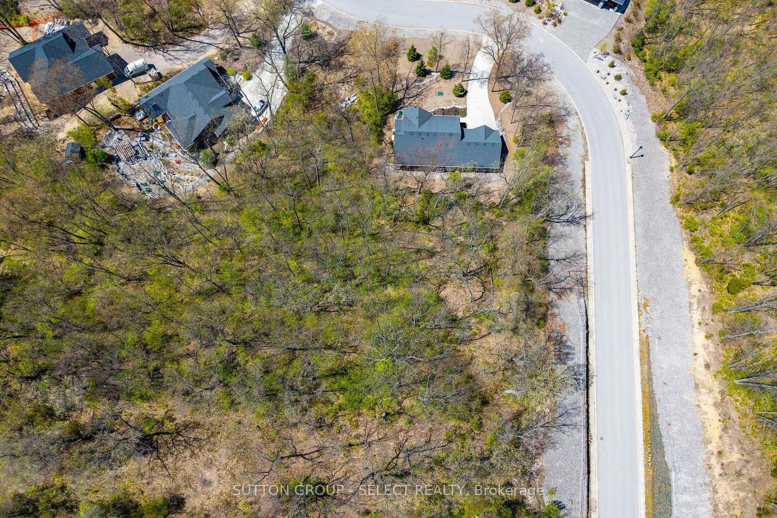 10126 Pinery Bluffs Rd, Lot 8 Road thumbnail 10