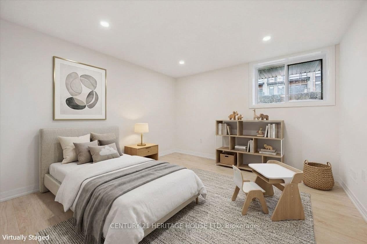 525 Erinbrook Drive, Unit C052 thumbnail 13
