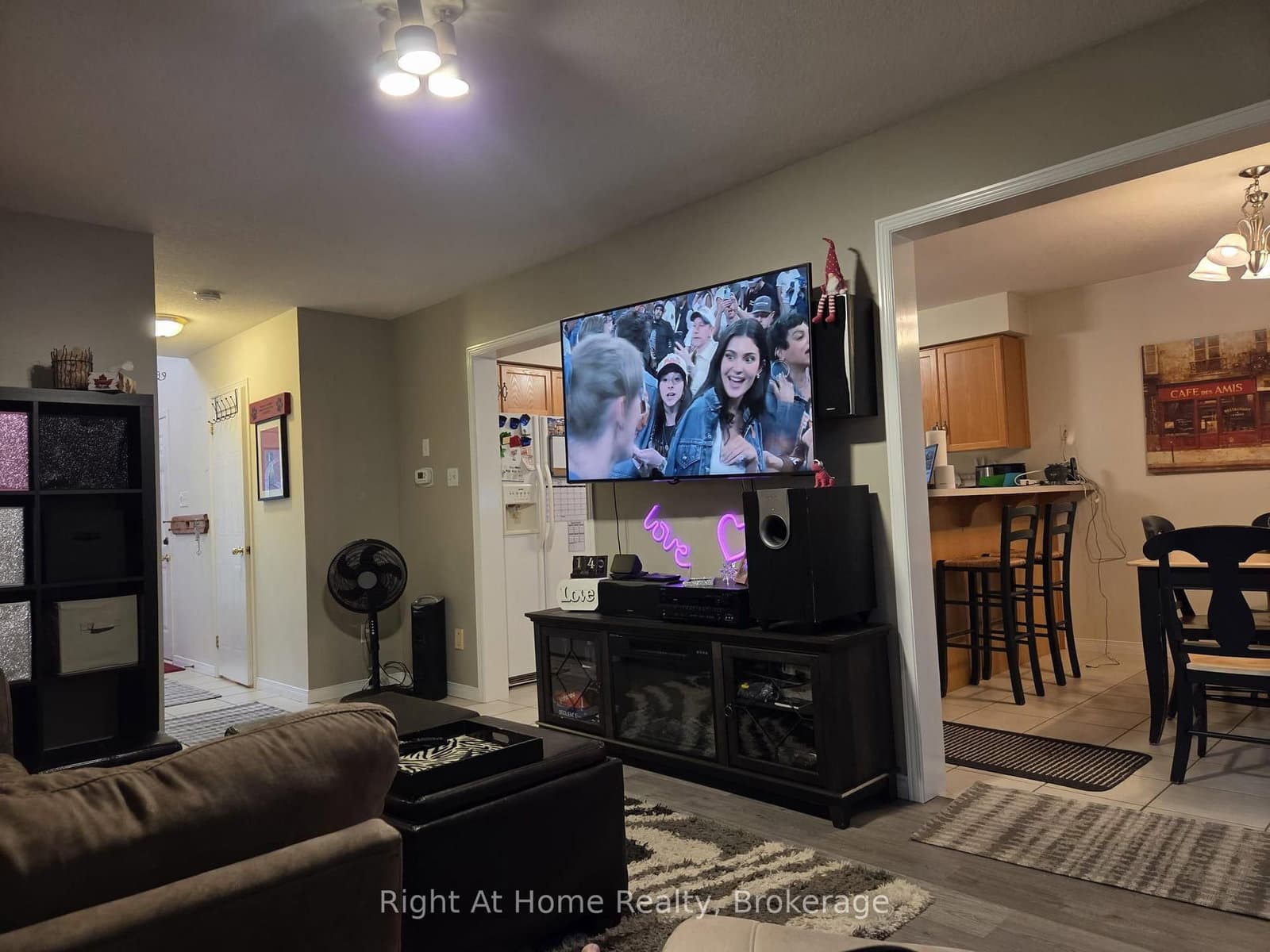 21 Fuller Drive thumbnail 4